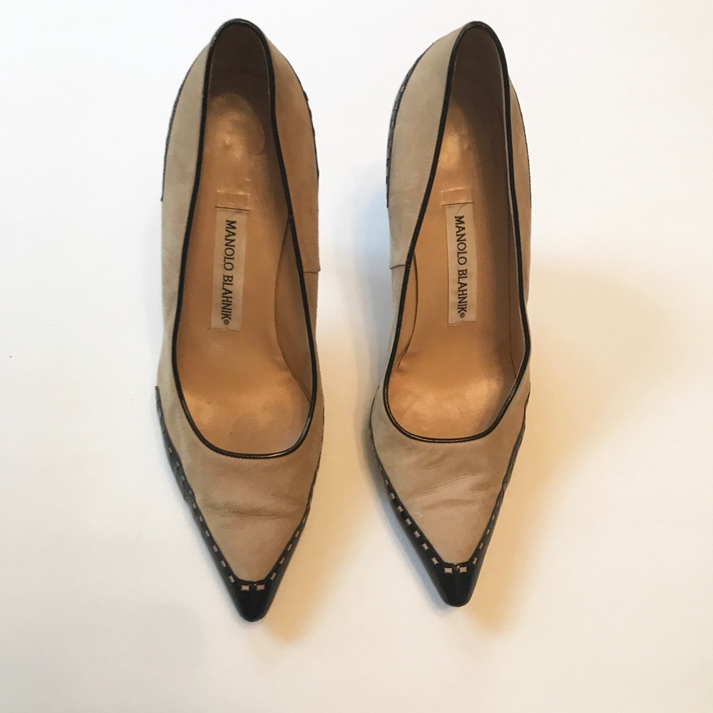 Manolo Blahnik spectator Chanel two tone nude pump